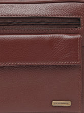 Load image into Gallery viewer, Genuine Leather Toiletry Bag (Jam)