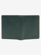 Load image into Gallery viewer, Unisex Green Solid Leather Accessory Gift Set