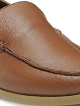 Load image into Gallery viewer, Teakwood Leather Men's Tan Slip-ons Shoes