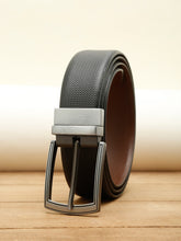 Load image into Gallery viewer, Men Black Textured Genuine Leather Reversible Belt