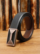Load image into Gallery viewer, Men Black Textured Genuine Leather Reversible Belt