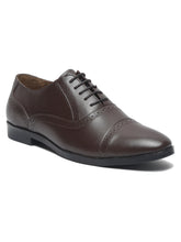 Load image into Gallery viewer, Teakwood Leather Men Solid Brown Brogues
