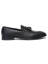 Load image into Gallery viewer, Teakwood Leather Men Black Basket Weave loafers