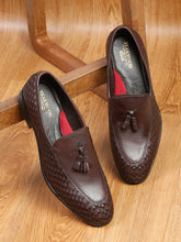 Load image into Gallery viewer, Teakwood Leather Men Brown Basket Weave Loafers