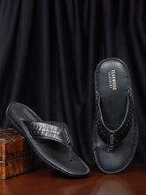 Load image into Gallery viewer, Teakwood Leather Men Leather Black Thong Flip-Flop
