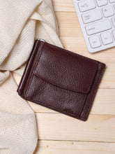 Load image into Gallery viewer, Men Brown Solid Leather Money Clip Wallet