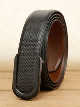 Load image into Gallery viewer, Men Black Textured Leather Belt