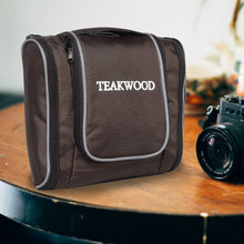 Load image into Gallery viewer, Teakwood Leathers Unisex Brown Solid Toiletry Kit