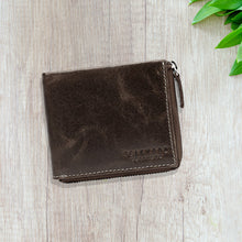 Load image into Gallery viewer, Teakwood Genuine Leathers Men Brown Solid Zip Around Wallet