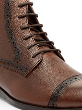 Load image into Gallery viewer, Men Brown Solid Leather Round Toe Mid-Top Flat Boots