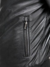 Load image into Gallery viewer, Teakwood Men&#39;s Black Leather Jackets
