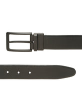 Load image into Gallery viewer, Teakwood Men's Premium Genuine Leather 2-in-1 Reversible Belt | Black &amp; Brown Crosshatch Textured Finish | Matte Black Linear Pin Buckle | Adjustable 35 mm Dress Belt for Formal, Casual, Office &amp; Business Wear

