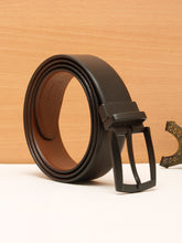 Load image into Gallery viewer, Teakwood Men's Premium Genuine Leather 2-in-1 Reversible Belt | Black &amp; Brown Crosshatch Textured Finish | Matte Black Contour Pin Buckle | Adjustable 35 mm Dress Belt for Formal, Casual, Office &amp; Business Wear
