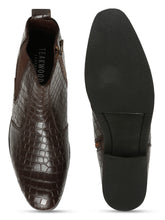Load image into Gallery viewer, Men&#39;s Croco-Textured Leather Chelsea Boots
