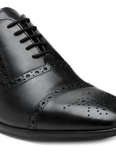 Load image into Gallery viewer, Teakwood Men Black Leather Formal Brogues Shoes
