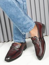 Load image into Gallery viewer, Men Croco Embossed Leather Loafer Shoes
