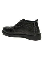 Load image into Gallery viewer, Men's Crocodile-Textured Formal Lace-Up Boots
