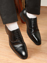 Load image into Gallery viewer, Men's Oxford Lace-Up Shoes
