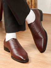 Load image into Gallery viewer, Men's Oxford Lace-Up Shoes

