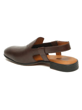 Load image into Gallery viewer, LEATHER PESHAWARI-STYLE SANDLE
