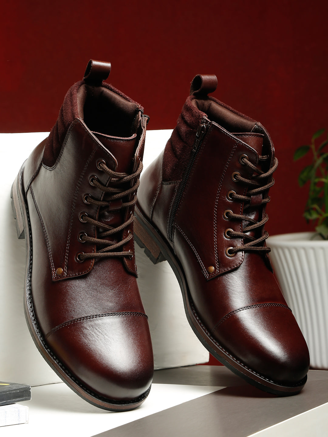 Classic Leather Lace-Up Boots – Teakwood Leathers