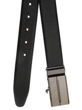 Load image into Gallery viewer, Men Reversible Leather Belt with classy buckle
