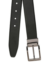 Load image into Gallery viewer, Men&#39;s Texture Formal Reversiable Black &amp; Brown Leather Belt
