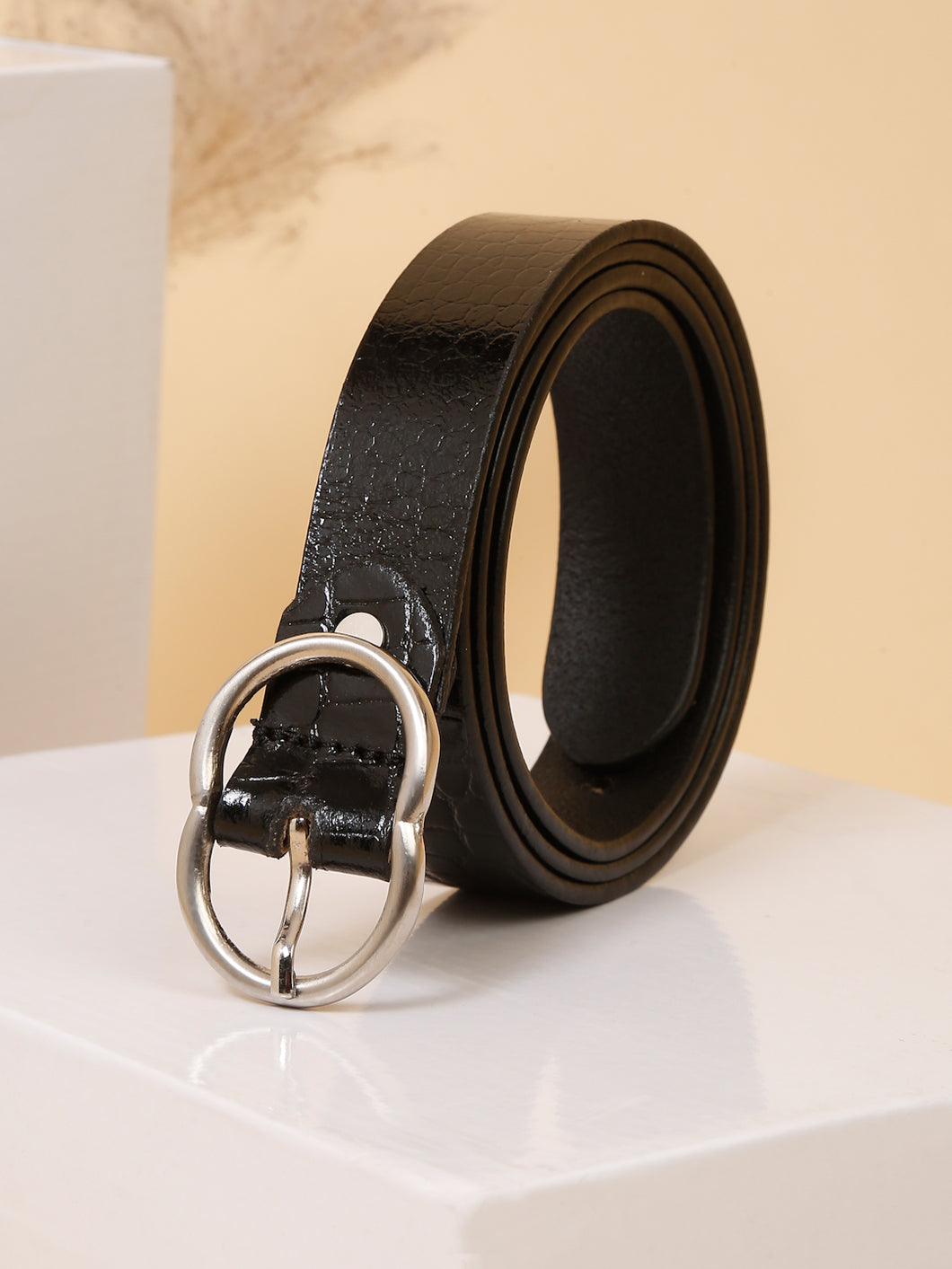 Teakwood Leather Women Black Croco Textured Belt (One Size)