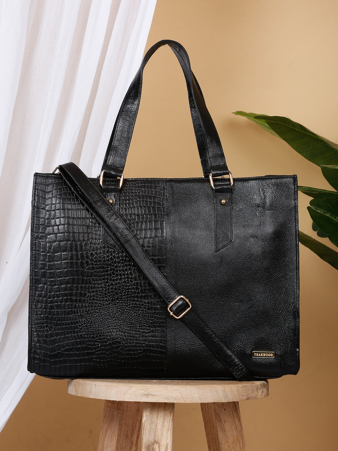 Women's Black Croco Solid Leather Tote Bag