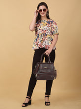 Load image into Gallery viewer, Women Leather Brown Structured Handheld Bag
