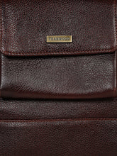 Load image into Gallery viewer, Women Leather Brown Structured Handheld Bag
