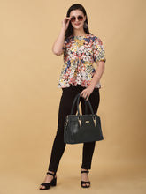 Load image into Gallery viewer, Women BlackTexture Leather Handheld Bag
