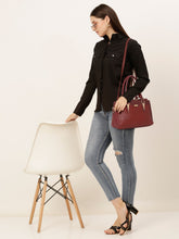 Load image into Gallery viewer, Women Red Texture Leather Handheld Bag
