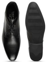 Load image into Gallery viewer, Men's Black Leather Lace-up Chukka Boots
