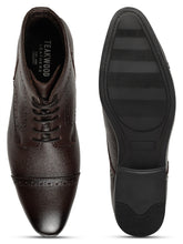 Load image into Gallery viewer, Men's Brown Texture Leather Lace-up Chukka Boots
