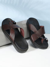 Load image into Gallery viewer, Men&#39;s Brown Leather Toe Loop Sandals
