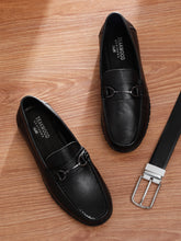 Load image into Gallery viewer, Men's Black Solid Leather 360 Loafers
