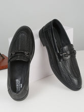 Load image into Gallery viewer, Men&#39;s Black Texture Patterned Leather Loafers
