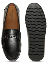 Load image into Gallery viewer, Men's Black Solid Leather Loafers
