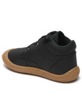 Load image into Gallery viewer, Kid&#39;s Black Leather Comfort Insole Sneakers
