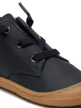 Load image into Gallery viewer, Kid&#39;s Navy Leather Comfort Insole Sneakers
