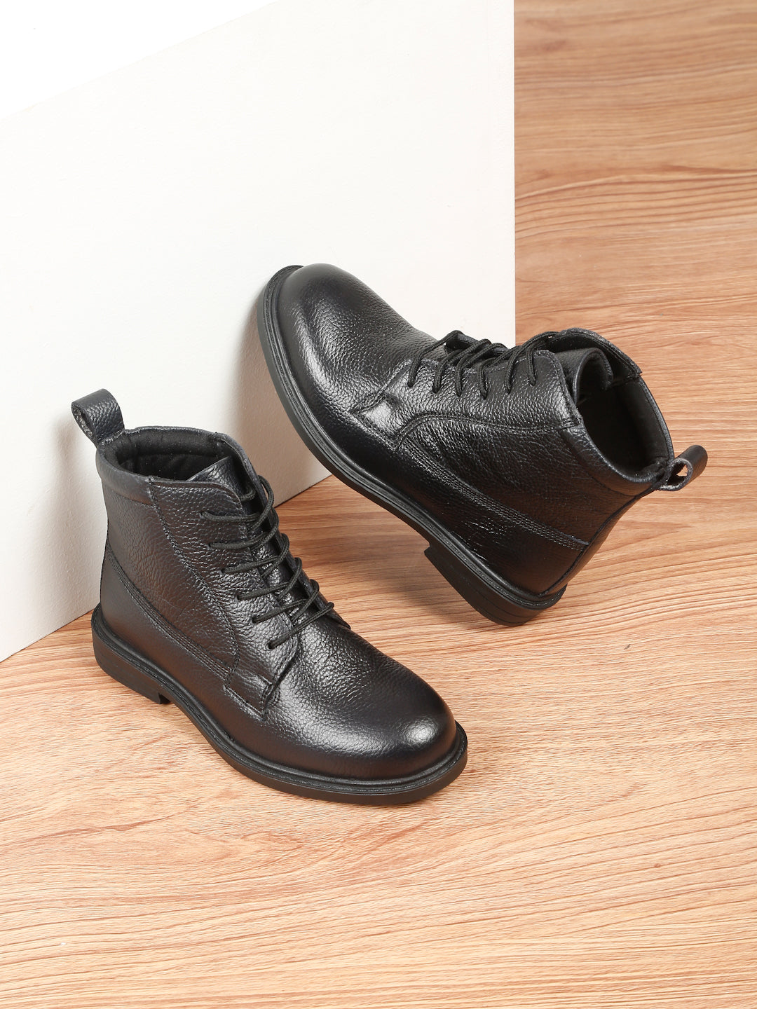 Kids’ Leather Lace-up Boots
