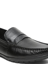 Load image into Gallery viewer, Men's Classic  Textured Penny Loafers
