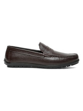 Load image into Gallery viewer, Men's Classic  Textured Penny Loafers
