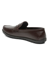 Load image into Gallery viewer, Men's Classic  Textured Penny Loafers

