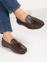 Load image into Gallery viewer, Men Brown Solid Leather Formal Tasselled Loafers
