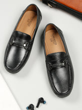 Load image into Gallery viewer, Men Black Solid Leather Formal Loafers
