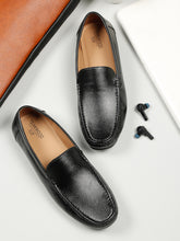 Load image into Gallery viewer, Men Black Solid Genuine Leather Formal Loafers
