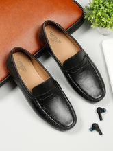 Load image into Gallery viewer, Men Black Solid Genuine Leather Formal Loafers
