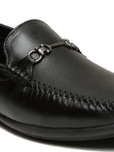 Load image into Gallery viewer, Men Black Leather Solid Loafers
